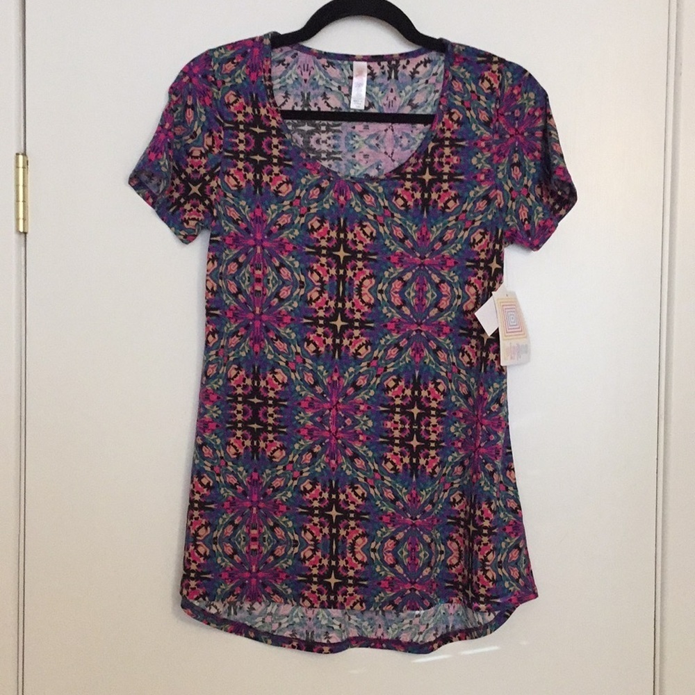 XXS LuLaRoe‎ Classic Tee A05 31